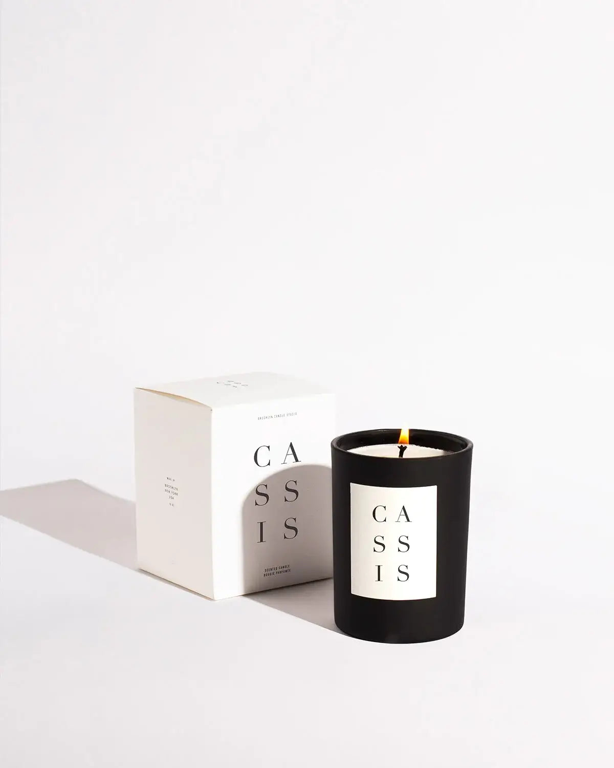 Cassis noir candle