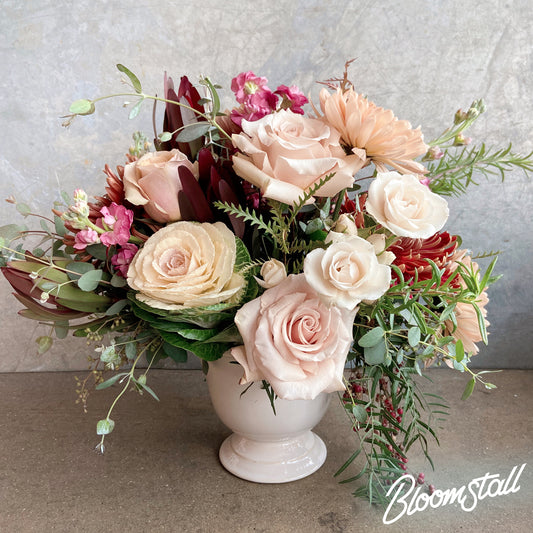 Send flowers to Maury Regional Medical Center in Columbia, Tennessee.
