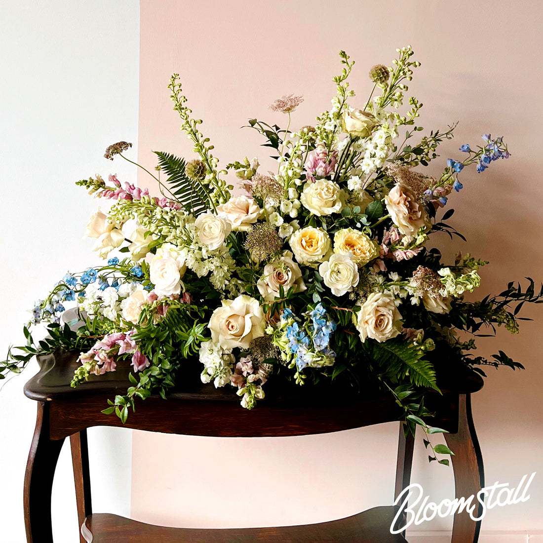 Funeral flowers - Columbia, Tennessee