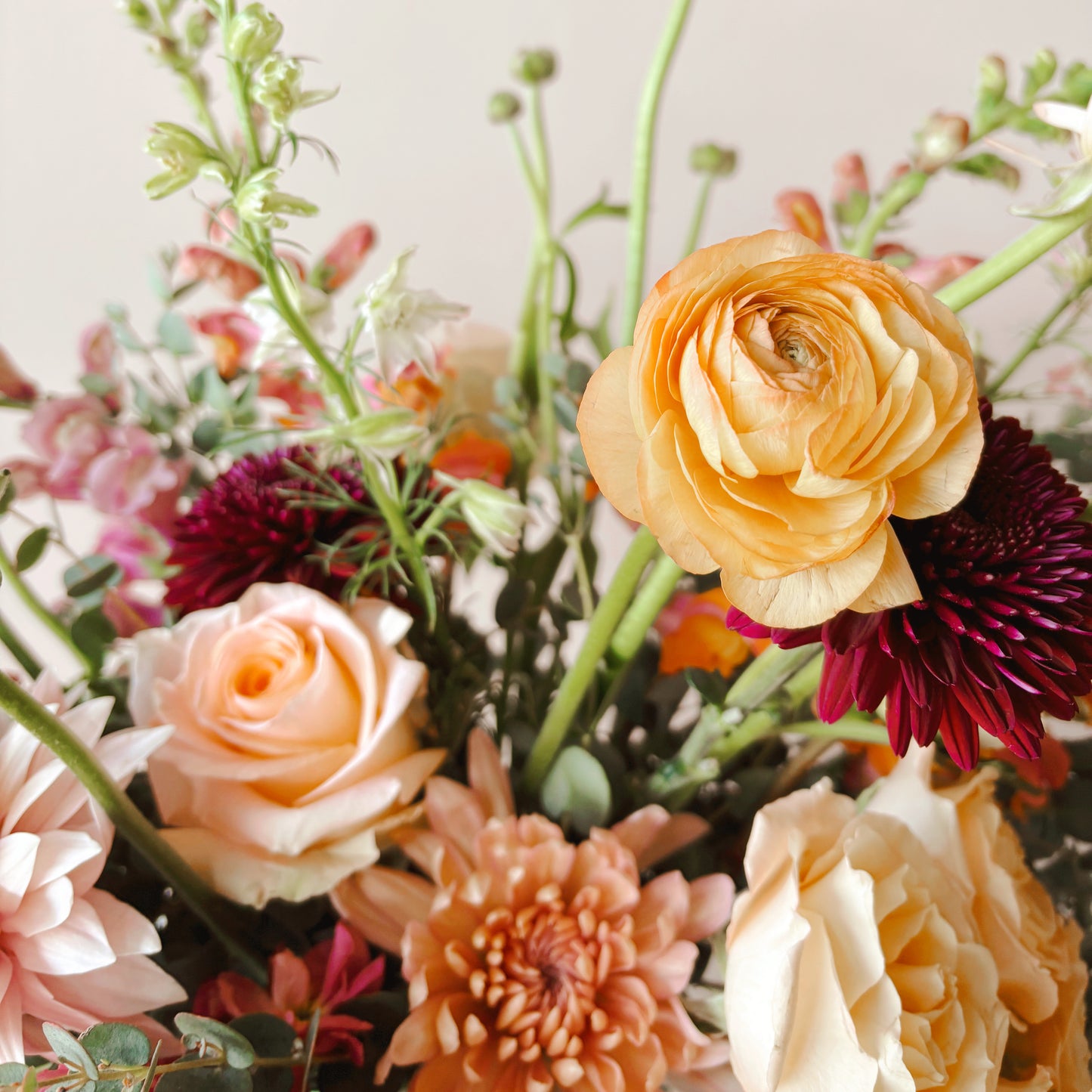 detail of flowers in an arrangement, Lush, flower garden style flower arrangement - Bloomstall
