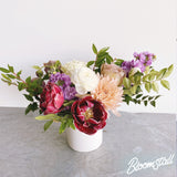 Beautiful flowers all year long deliverd to any address within a 10 mile radius of the square in Columbia, Tn.  Bloomstall Flowers is your florist for Columbia, Tn.