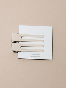 Lu Lu Hair Clip In Bone